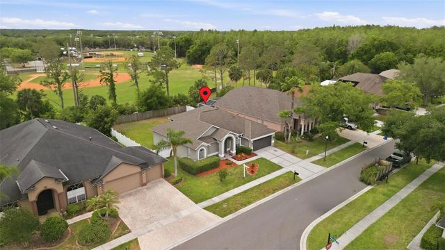 10121 KINGSHYRE WAY, Tampa, FL 33647