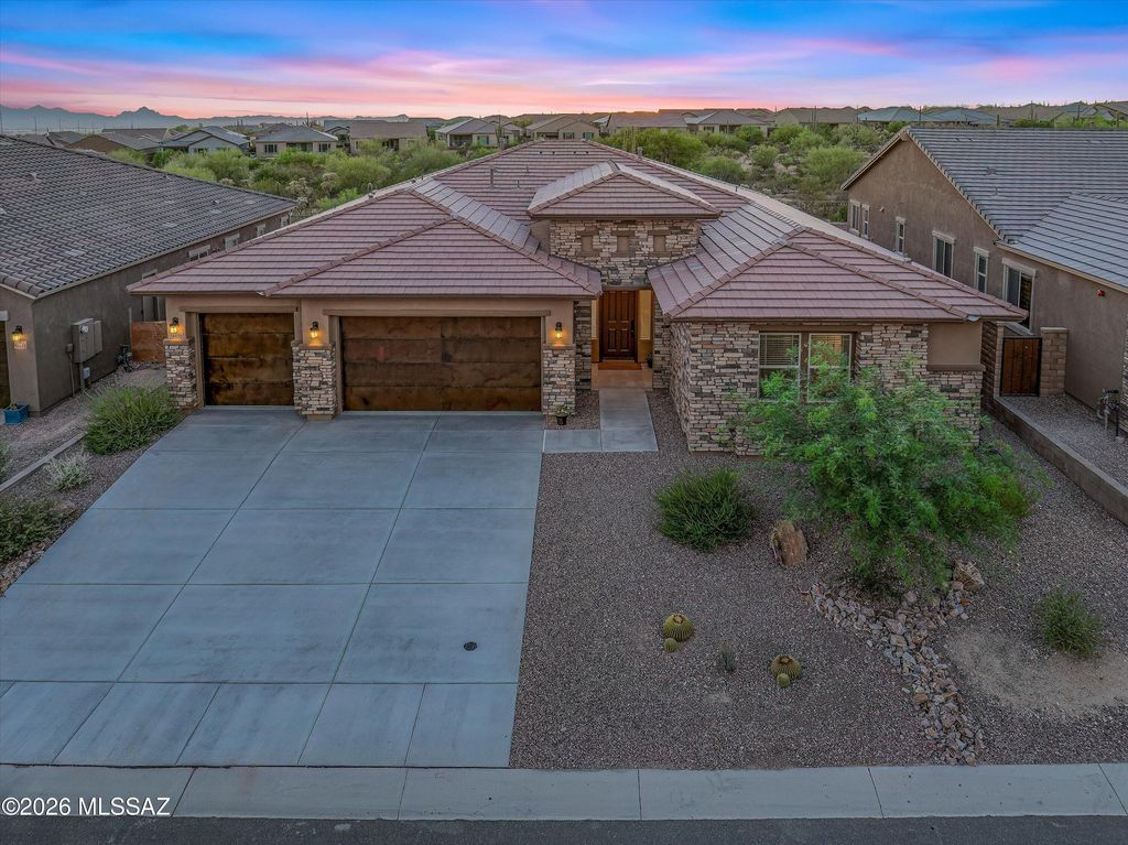 14455 N Quail Brush Pass, Marana, AZ 85658