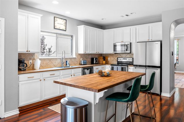 321 Angel Oak ST, Austin, TX 78748