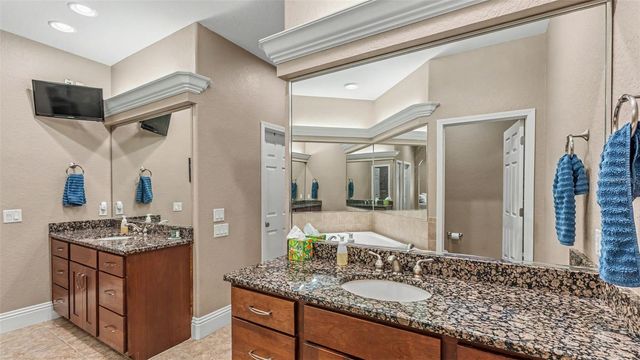 2873 KINSLEY DRIVE, Lakeland, FL 33812