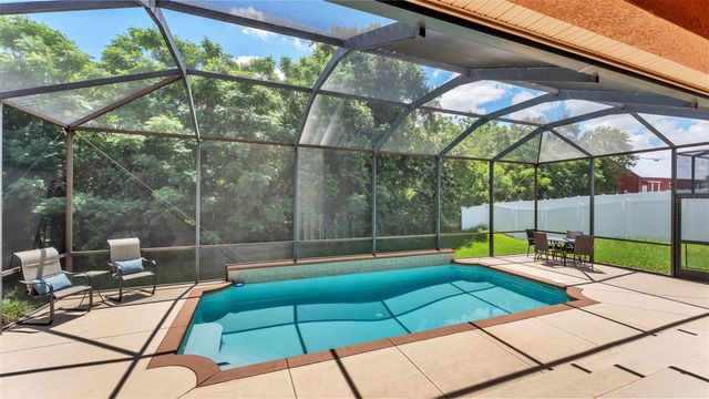2873 KINSLEY DRIVE, Lakeland, FL 33812
