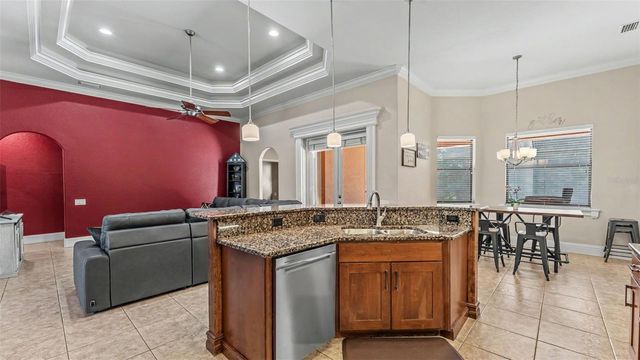 2873 KINSLEY DRIVE, Lakeland, FL 33812