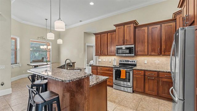 2873 KINSLEY DRIVE, Lakeland, FL 33812