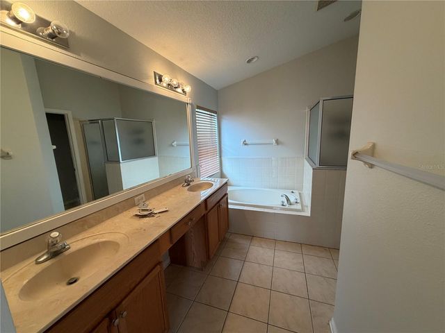 8101 WATER TOWER DRIVE, Tampa, FL 33619