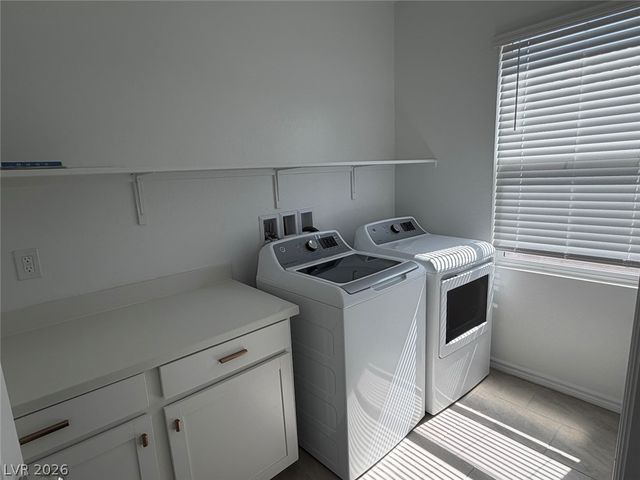 4367 Latitude Valley Court, North Las Vegas, NV 89084