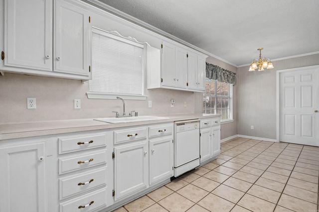 1 Forest Hills Lane, Little Rock, AR 72210