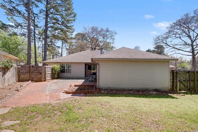 1 Forest Hills Lane, Little Rock, AR 72210