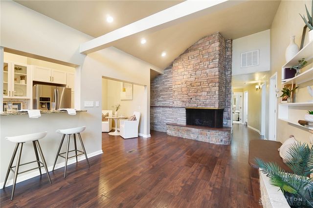 450 Ridgewood Avenue, Oakwood, OH 45409