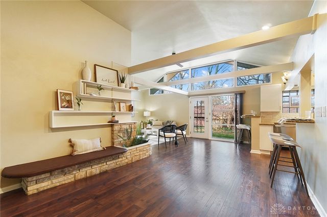 450 Ridgewood Avenue, Oakwood, OH 45409