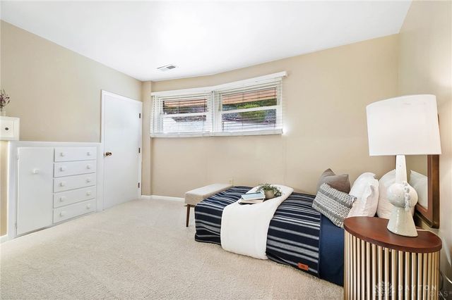 450 Ridgewood Avenue, Oakwood, OH 45409