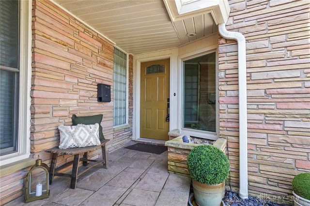 450 Ridgewood Avenue, Oakwood, OH 45409