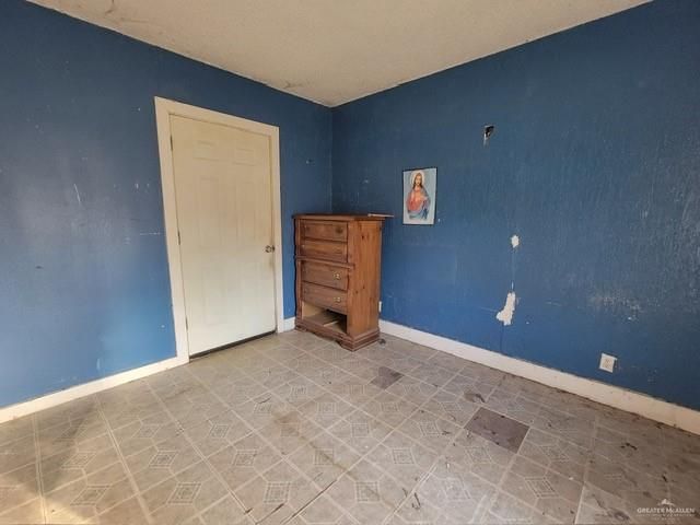 1451 S Vermont Avenue, Mercedes, TX 78570