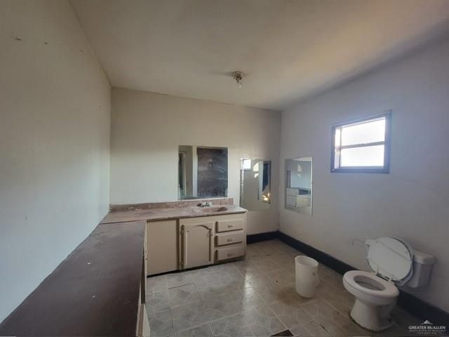 1451 S Vermont Avenue, Mercedes, TX 78570