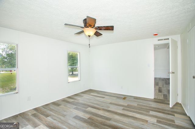 393 Tucker Road, Lizella, GA 31052