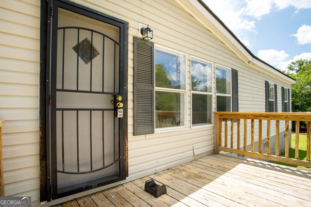 393 Tucker Road, Lizella, GA 31052