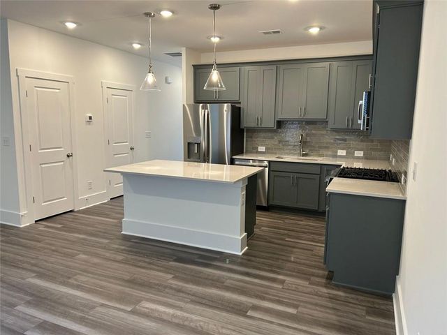 1708 Gunnin Trace NW, Atlanta, GA 30318