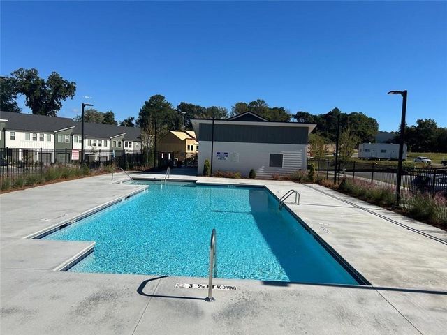 1708 Gunnin Trace NW, Atlanta, GA 30318