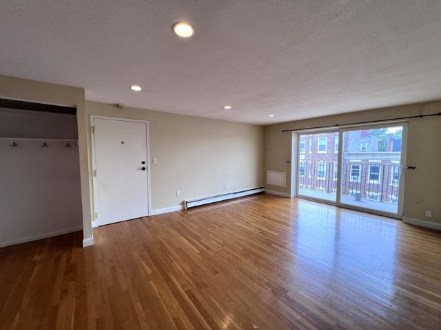 36 Bellvista Rd 45, Boston, MA 02135