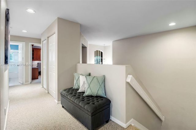 863 Vanda Ter, Weston, FL 33327