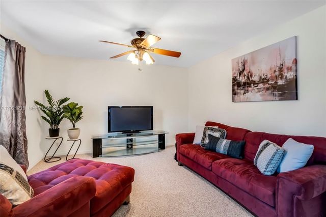 863 Vanda Ter, Weston, FL 33327