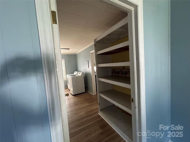 2009 Hickory Grove Road, Gastonia, NC 28056