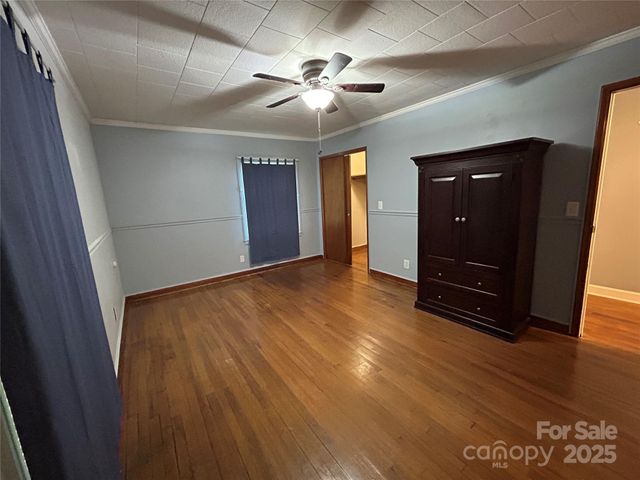 2009 Hickory Grove Road, Gastonia, NC 28056