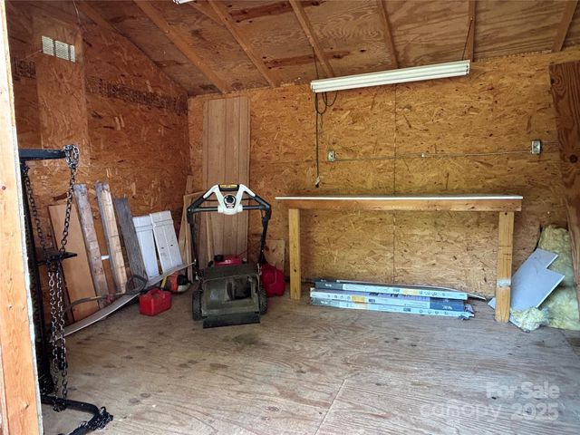 2009 Hickory Grove Road, Gastonia, NC 28056