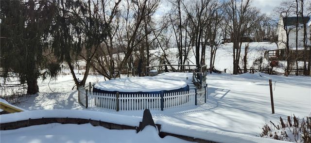 601 Route 136, Madison Boro, PA 15663