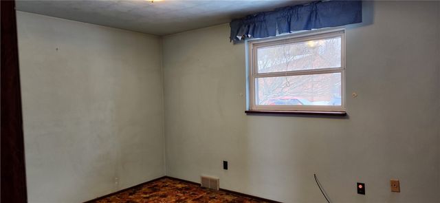 601 Route 136, Madison Boro, PA 15663