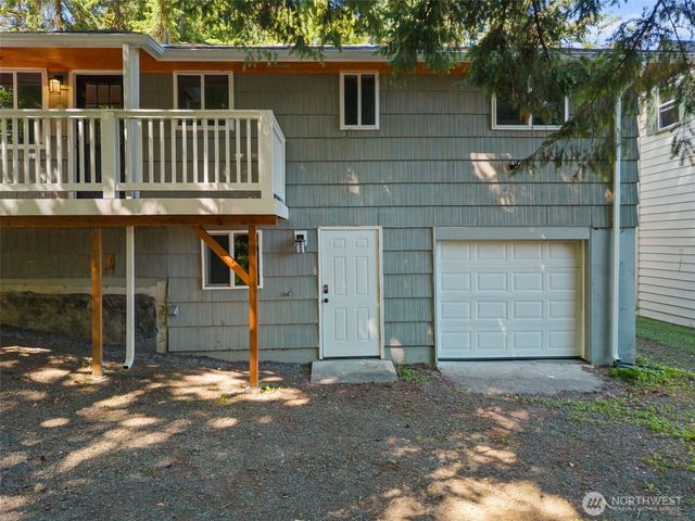 407 Seattle Avenue, Port Orchard, WA 98366