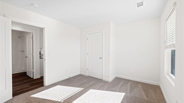 130 Evergreen Circle, Rossville, GA 30741