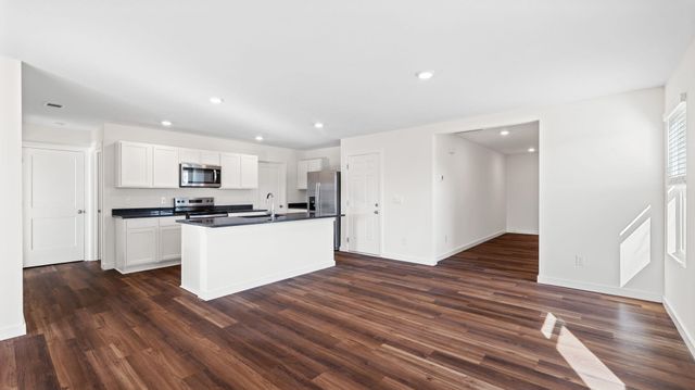 130 Evergreen Circle, Rossville, GA 30741