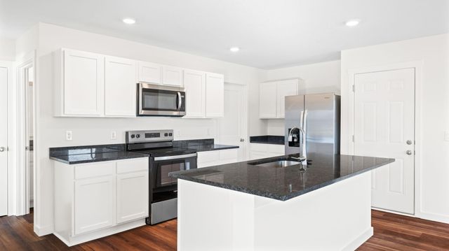 130 Evergreen Circle, Rossville, GA 30741