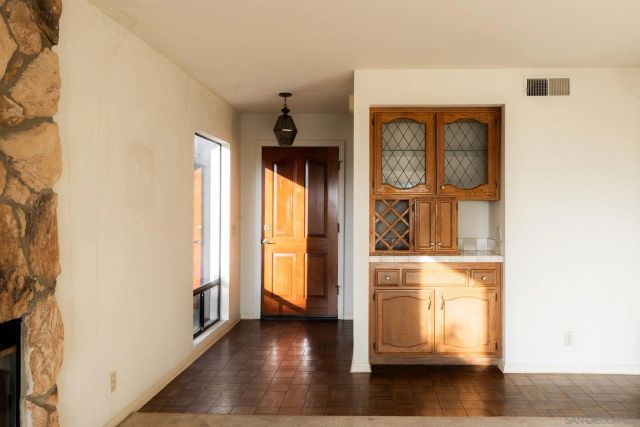 2767 Vista Del Oro, Carlsbad, CA 92009