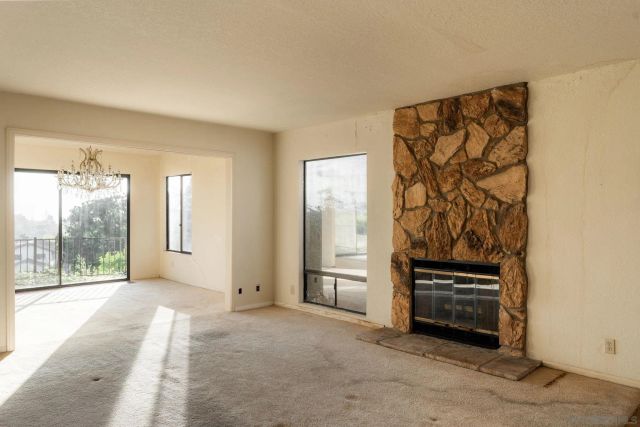 2767 Vista Del Oro, Carlsbad, CA 92009