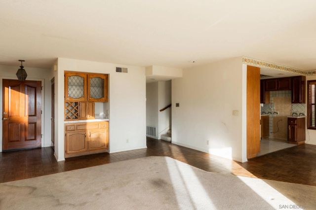 2767 Vista Del Oro, Carlsbad, CA 92009