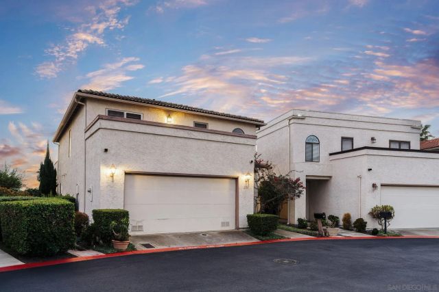 2767 Vista Del Oro, Carlsbad, CA 92009