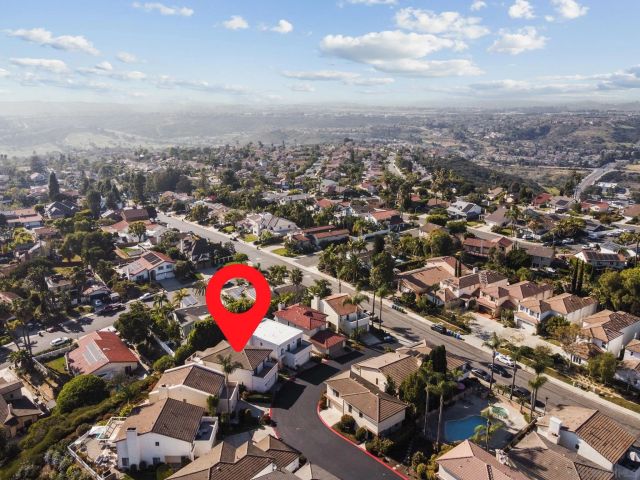 2767 Vista Del Oro, Carlsbad, CA 92009