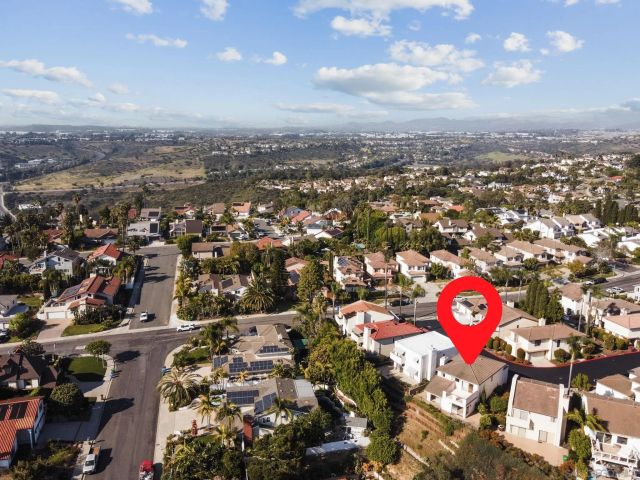 2767 Vista Del Oro, Carlsbad, CA 92009