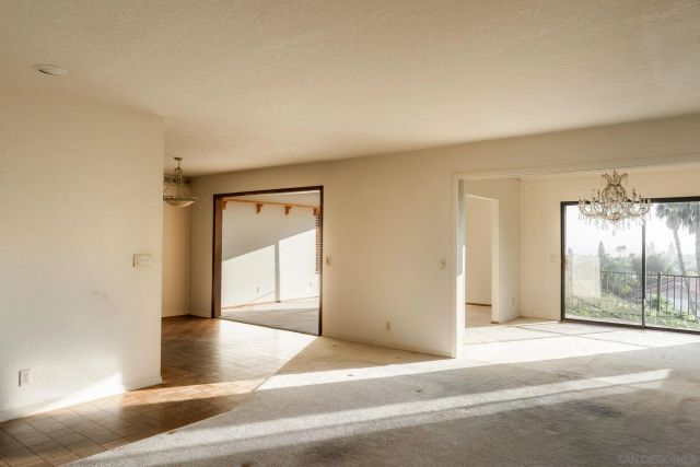 2767 Vista Del Oro, Carlsbad, CA 92009