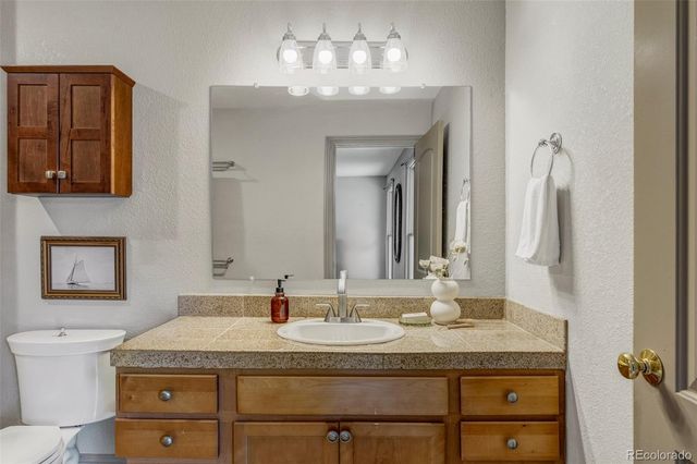 11967 W 14th Avenue, Lakewood, CO 80401
