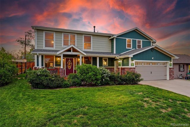 11967 W 14th Avenue, Lakewood, CO 80401