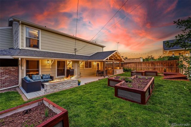 11967 W 14th Avenue, Lakewood, CO 80401