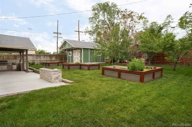 11967 W 14th Avenue, Lakewood, CO 80401