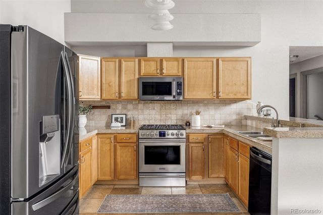 11967 W 14th Avenue, Lakewood, CO 80401