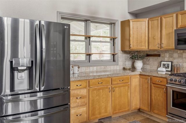 11967 W 14th Avenue, Lakewood, CO 80401