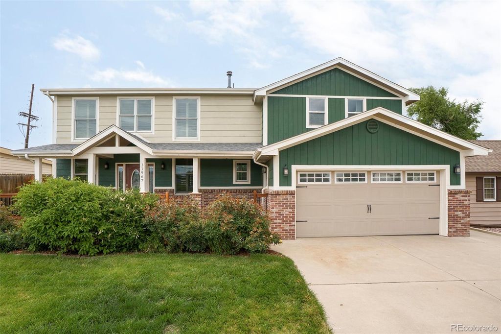 11967 W 14th Avenue, Lakewood, CO 80401