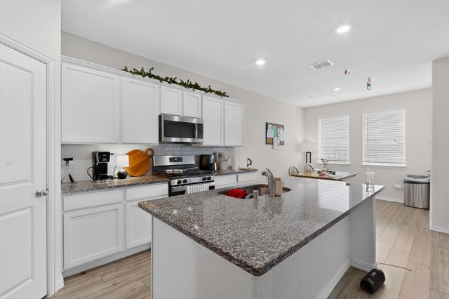 423 Pepperbark Avenue, Princeton, TX 75407