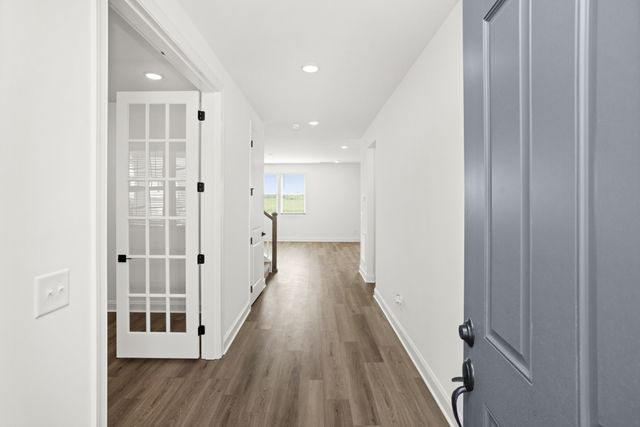 2323 Williamsport Landing, Columbia, TN 38401