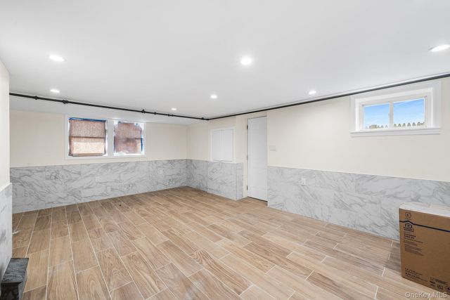 414 Beach 48th Street, Far Rockaway, NY 11691